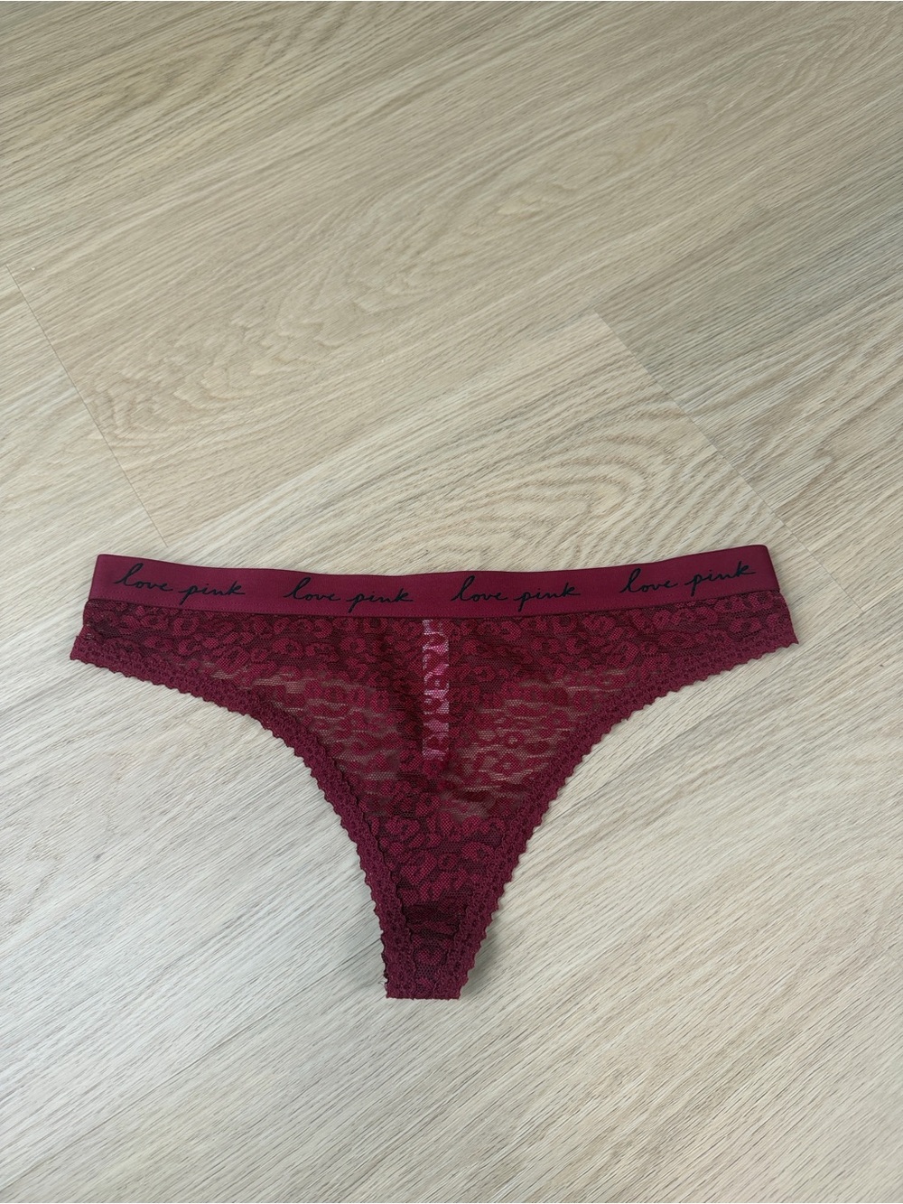 PINK Victoria's Secret Lace Thong Panty M